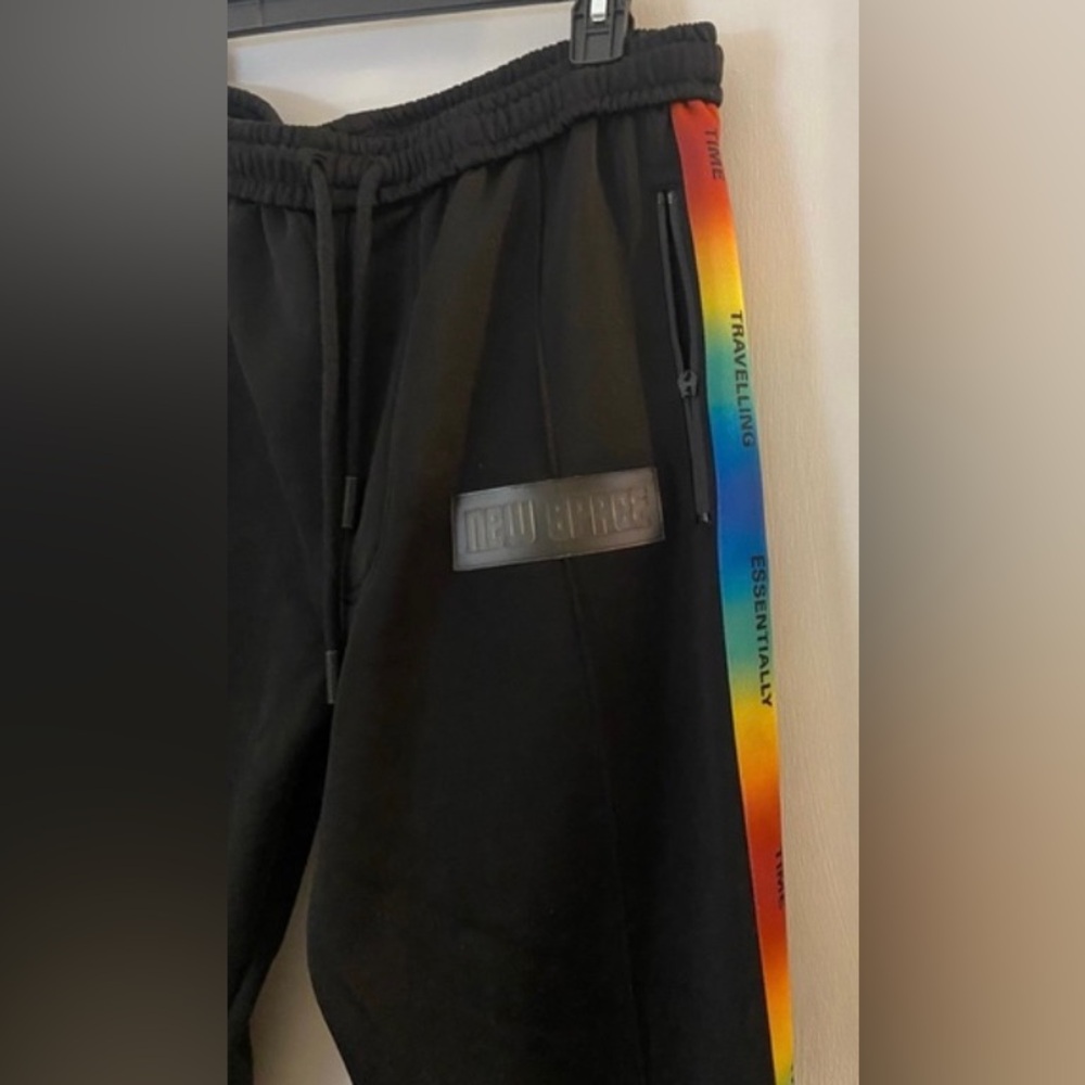 OFF WHITE Jogger - Picture 3 of 8